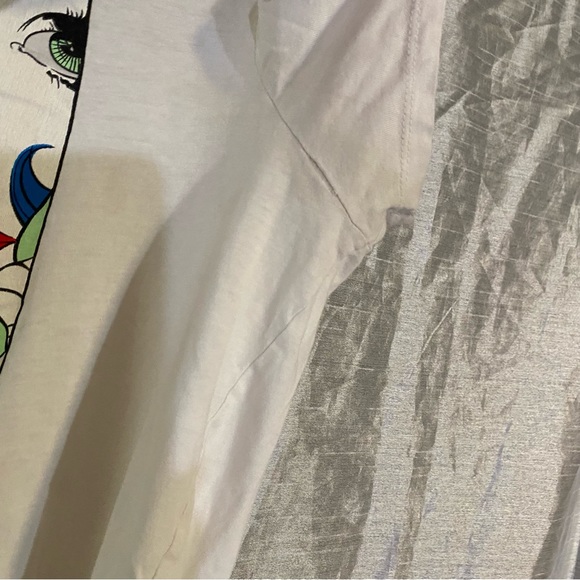 Primark t shirt, SZ XL, fair condition, WOW OMG, pop tee shirt. See pics - Picture 7 of 7